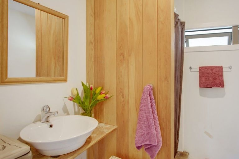 Photo of property in 8 Lacebark Lane, Waipapa, 0230