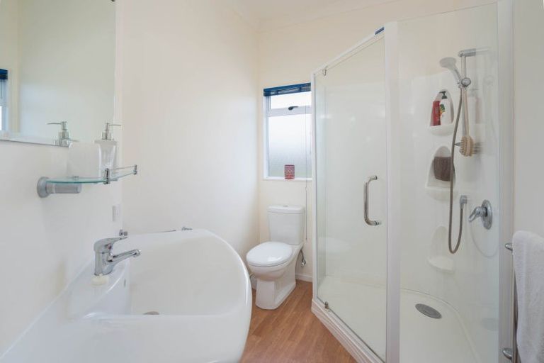 Photo of property in 21 Teti Street, Wharewaka, Taupo, 3330