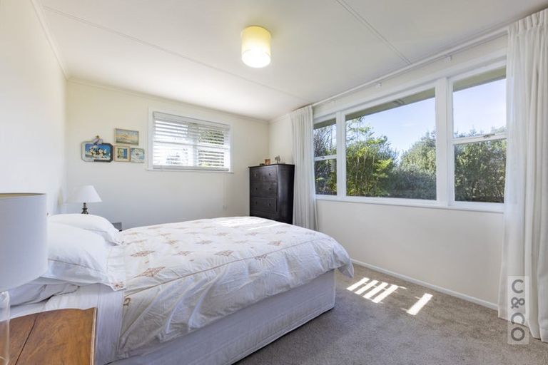 Photo of property in 33 Maude Street, Riverhead, 0820