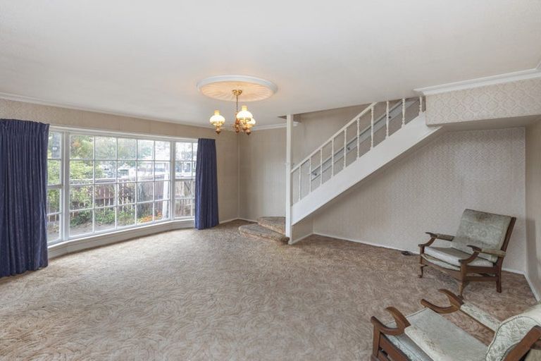 Photo of property in 19 Brookby Crescent, Avonhead, Christchurch, 8042