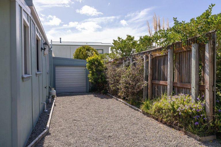 Photo of property in 11 Guthrie Crescent, Castlepoint, Masterton, 5889