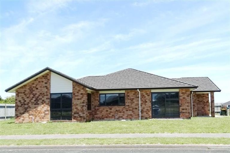 Photo of property in 29 County Drive, Hawera, 4610
