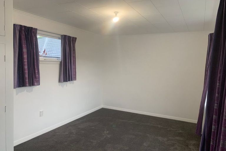 Photo of property in 147 Langdons Road, Northcote, Christchurch, 8052