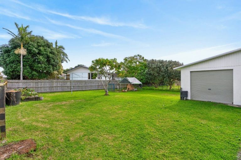 Photo of property in 11 Erin Street, Tikipunga, Whangarei, 0112