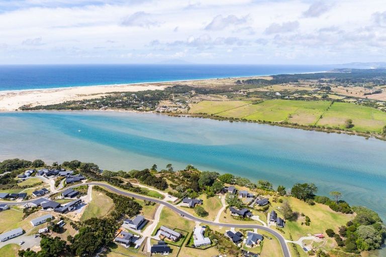 Photo of property in 150 Estuary Drive, Mangawhai Heads, Mangawhai, 0505
