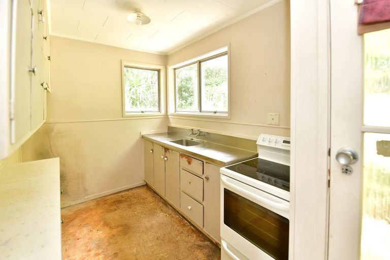 Photo of property in 49 Keegan Drive, Massey, Auckland, 0614