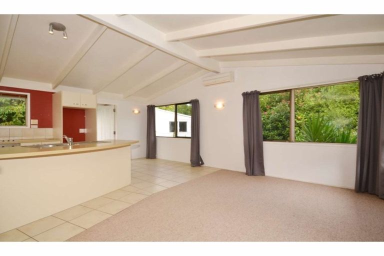 Photo of property in 44 Riverview Road, Kerikeri, 0230