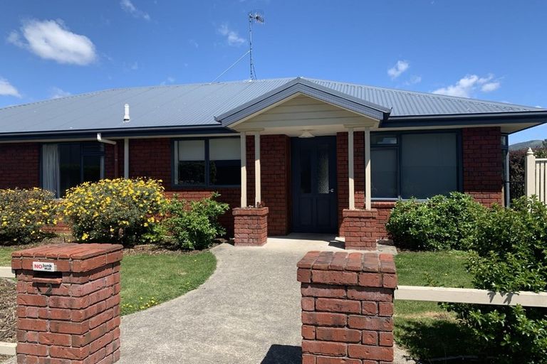 Photo of property in 1 Te Iti Place, Motueka, 7120