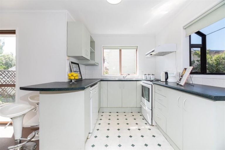 Photo of property in 159 Te Atatu Road, Te Atatu South, Auckland, 0610