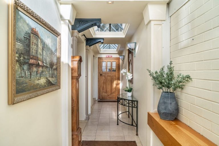 Photo of property in 4/154 Oriental Parade, Oriental Bay, Wellington, 6011