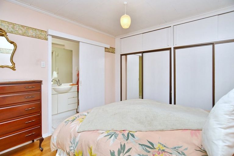 Photo of property in 53 Philpotts Road, Mairehau, Christchurch, 8052