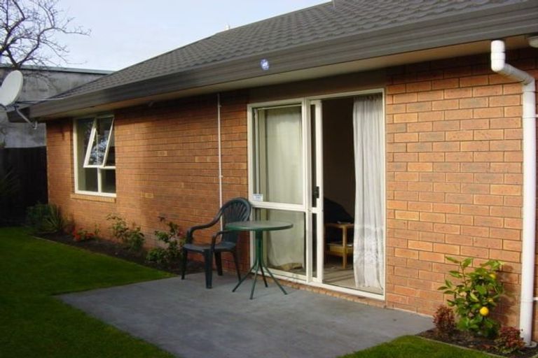 Photo of property in 20 Picton Avenue, Riccarton, Christchurch, 8011