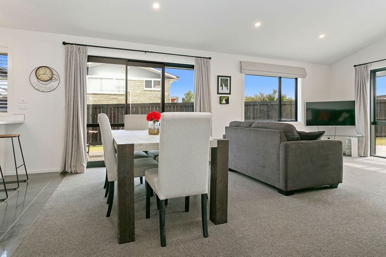 Photo of property in 49 Scott Street, Leamington, Cambridge, 3432