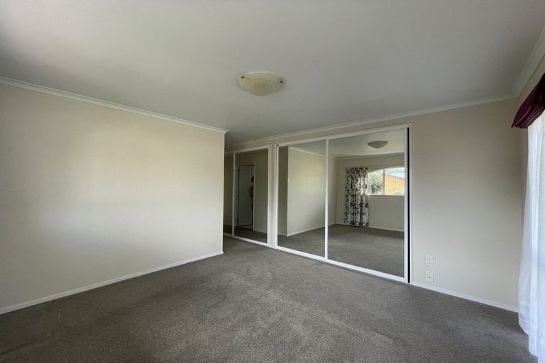Photo of property in 16 Amherst Place, Albany, Auckland, 0632