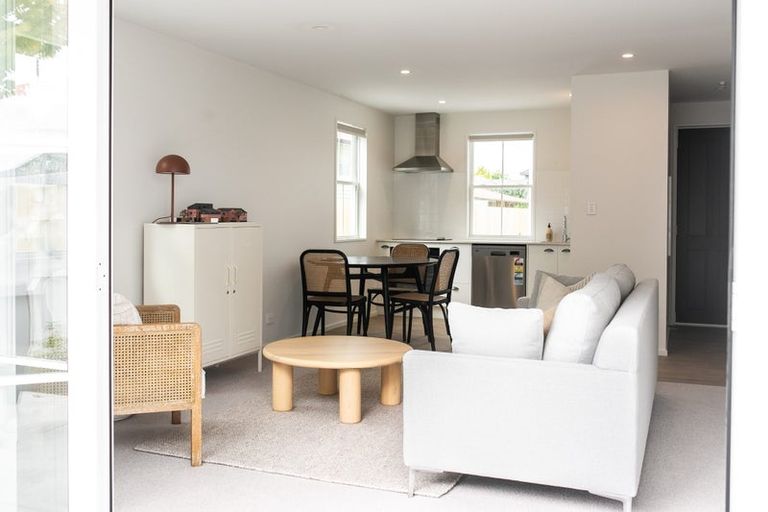 Photo of property in 2/24 Hendon Street, Edgeware, Christchurch, 8013