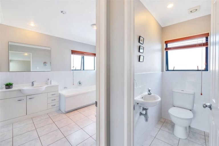 Photo of property in 36b James Laurie Street, Henderson, Auckland, 0612