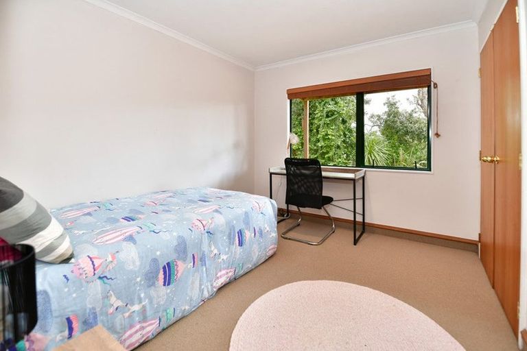 Photo of property in 2/603 Whangaparaoa Road, Stanmore Bay, Whangaparaoa, 0932