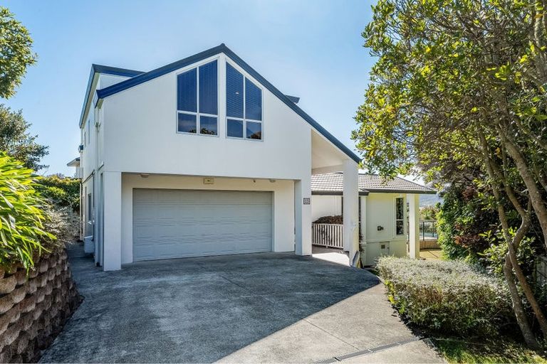 Photo of property in 23 Samwell Drive, Whitby, Porirua, 5024