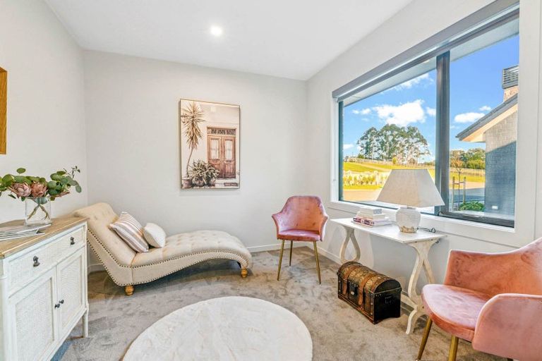 Photo of property in 1 Kaituhi Lane, Coatesville, 0793