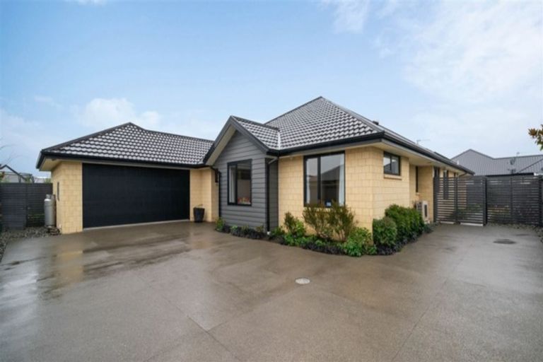 Photo of property in 21 Lindsay Drive, Prebbleton, 7604