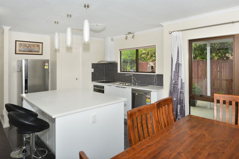 Photo of property in 1 Highfield Way, Maunu, Whangarei, 0110