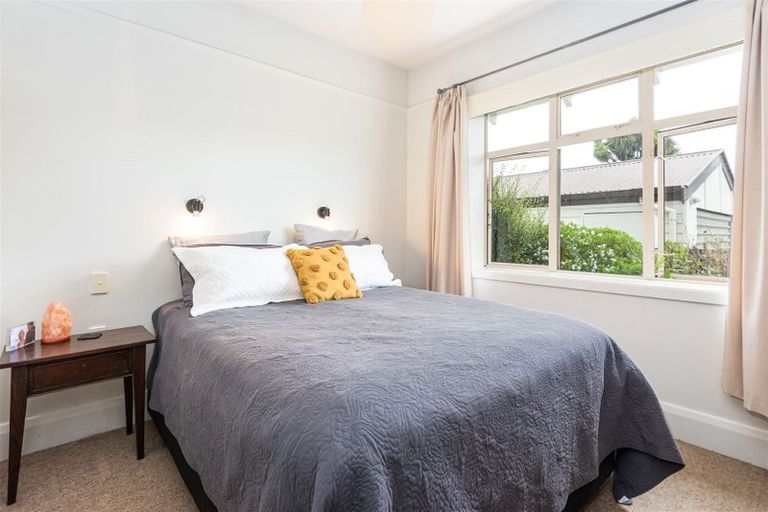 Photo of property in 24 Riverview Street, Beckenham, Christchurch, 8023