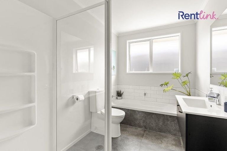 Photo of property in 12 Flack Street, Pyes Pa, Tauranga, 3112