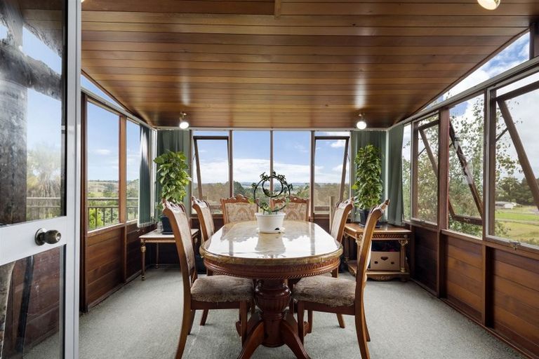 Photo of property in 466 Don Buck Road, Massey, Auckland, 0614