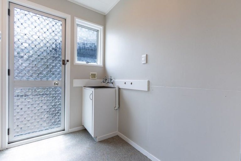Photo of property in 20 Ruahine Street, Dannevirke, 4930