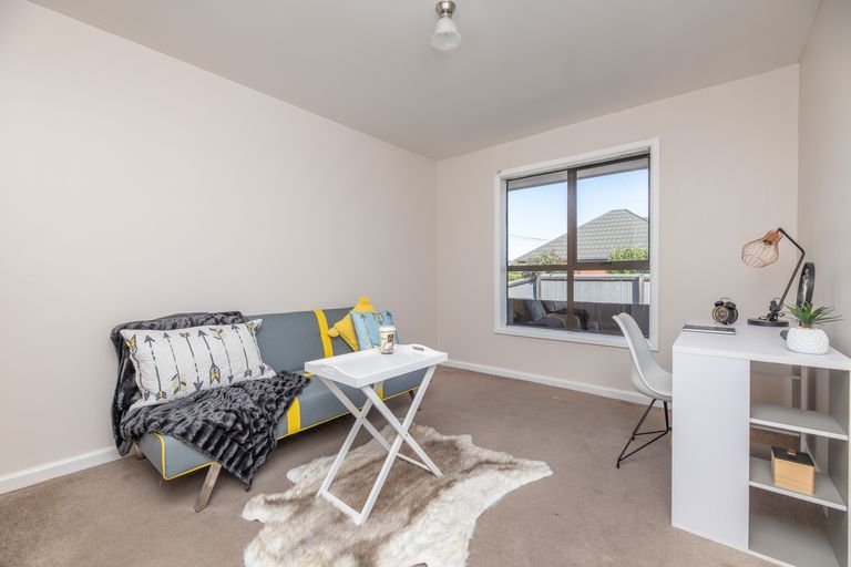 Photo of property in 10 Wentworth Street, Ilam, Christchurch, 8041