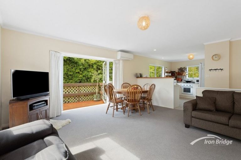 Photo of property in 1/18 Coroglen Avenue, Birkenhead, Auckland, 0626