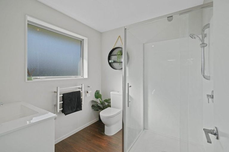 Photo of property in 6 Piper Street, Halswell, Christchurch, 8025