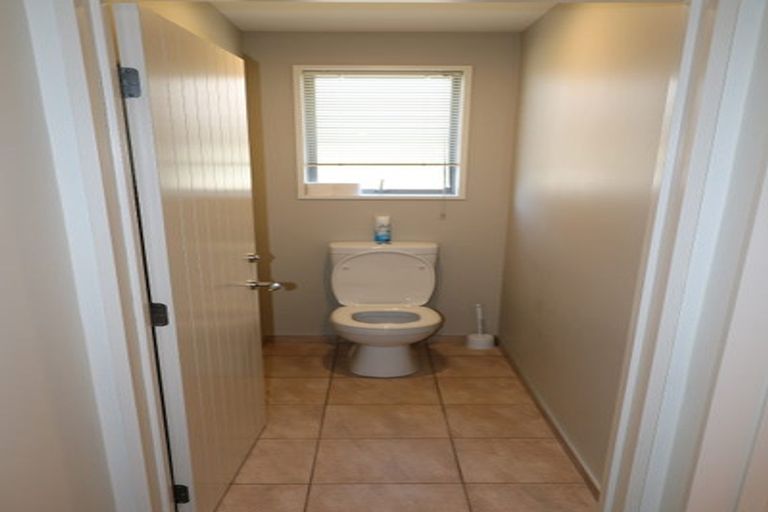 Photo of property in 117 Rolleston Drive, Rolleston, 7614