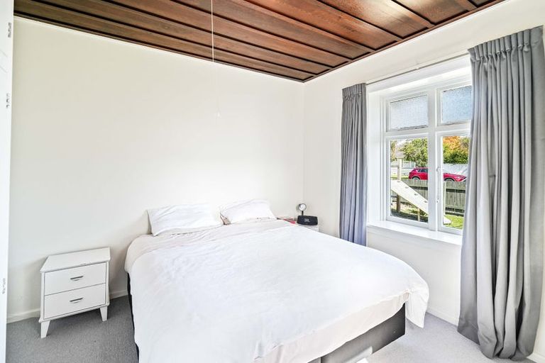 Photo of property in 9 Lothian Street, Ilam, Christchurch, 8041