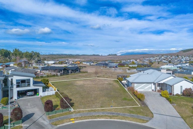 Photo of property in 16 Wai Kite Kite Place, Motuoapa, 3382