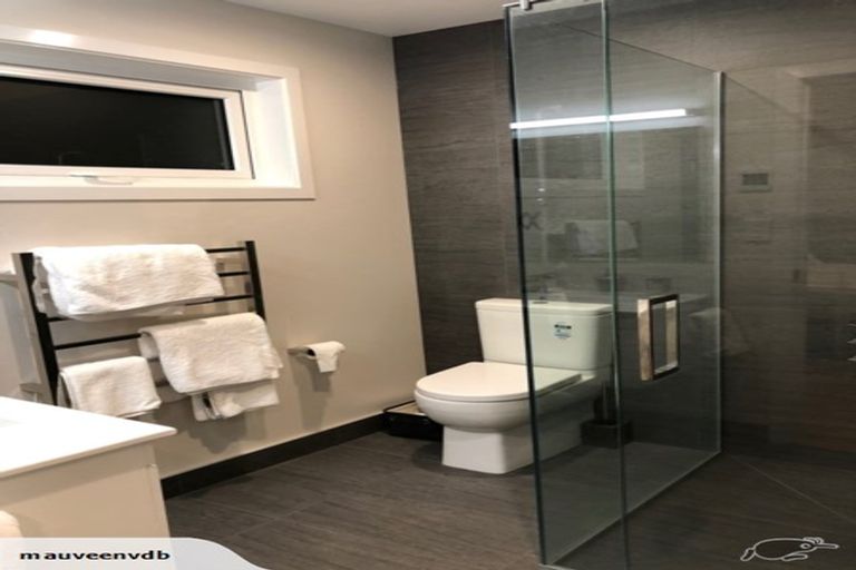 Photo of property in 56 Kia Ora Road, Beach Haven, Auckland, 0626