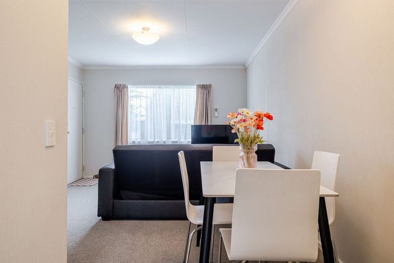 Photo of property in 19b Churchill Avenue, Hokowhitu, Palmerston North, 4410