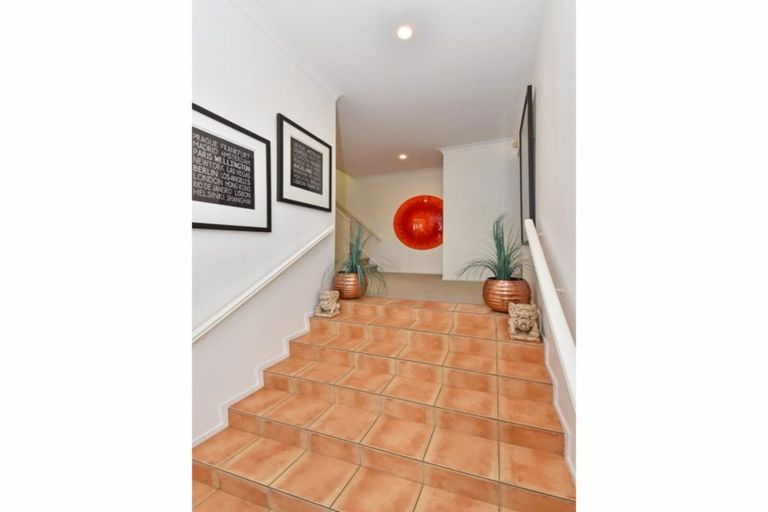 Photo of property in 21 Del Mar Court, Shamrock Park, Auckland, 2016