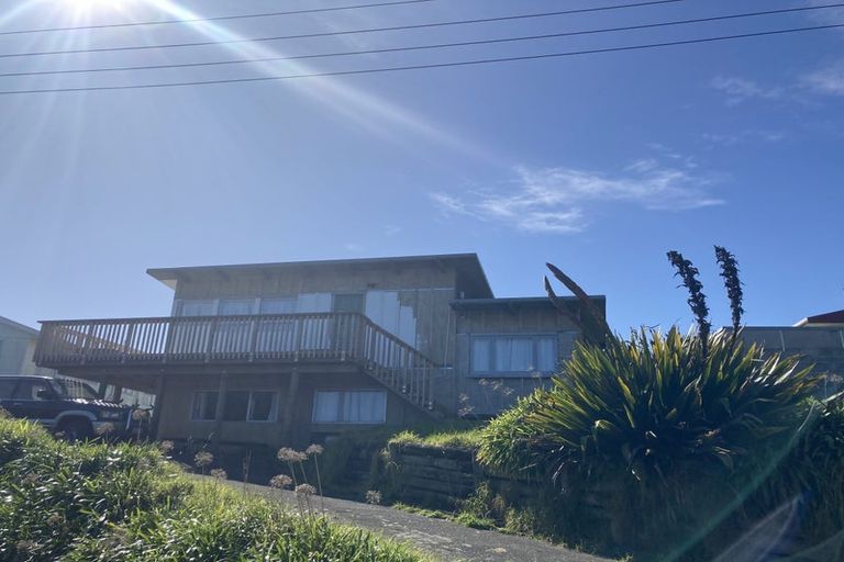 Photo of property in 7 Muritai Terrace, Hokio Beach, Levin, 5571