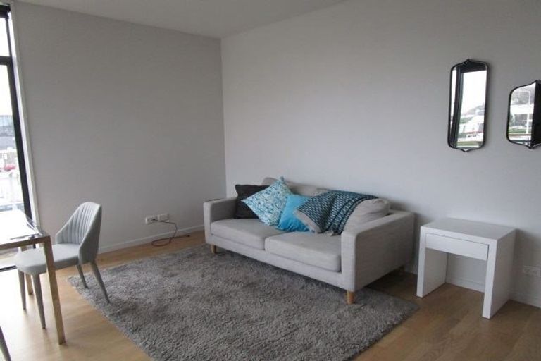 Photo of property in 50 Kilmore Street, Christchurch Central, Christchurch, 8013