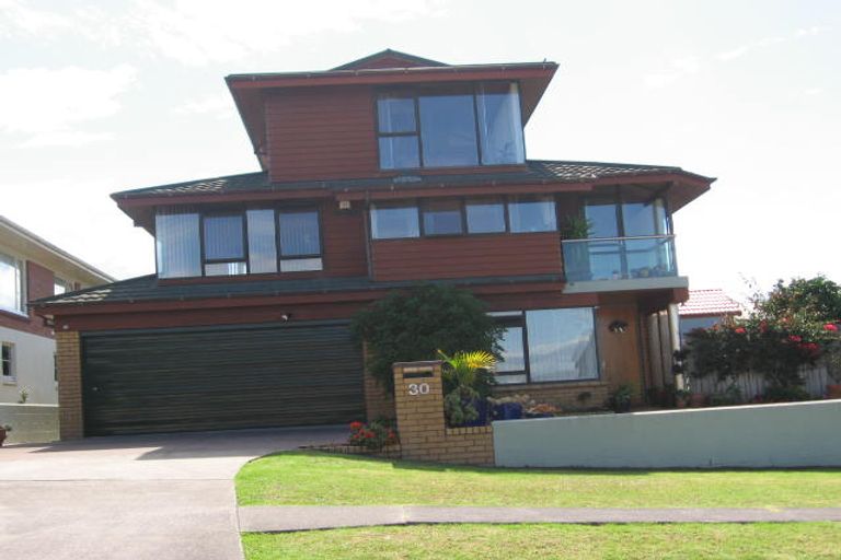 Photo of property in 30 Ridge Road, Waiake, Auckland, 0630