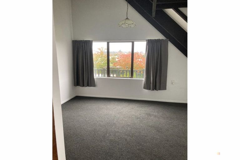 Photo of property in 20 Manse Street, Waimate, 7924