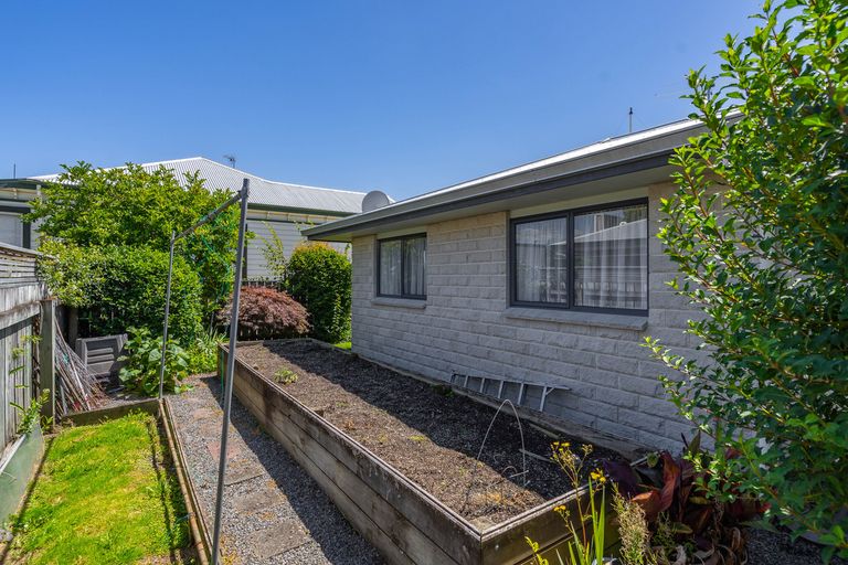 Photo of property in 16 Mckenna Street, Masterton, 5810