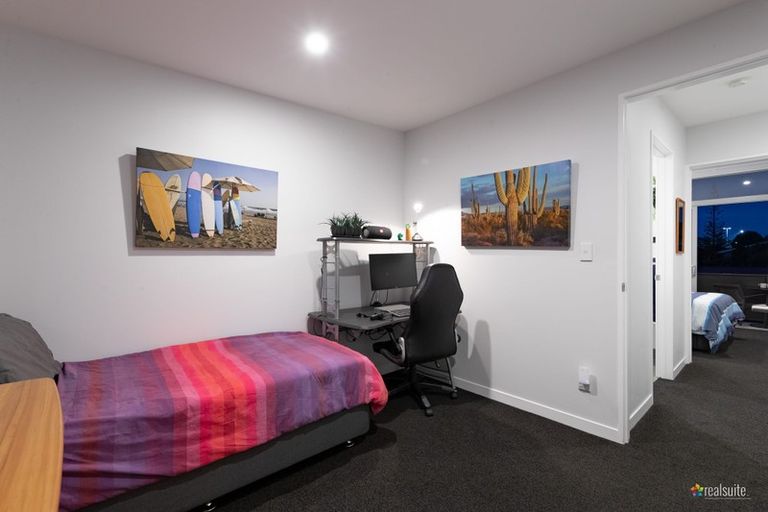 Photo of property in 1/24 Tamar Street, Island Bay, Wellington, 6023
