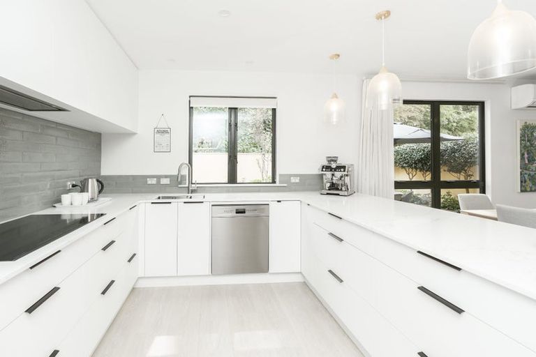 Photo of property in 104 Grantham Street, Hamilton Central, Hamilton, 3204