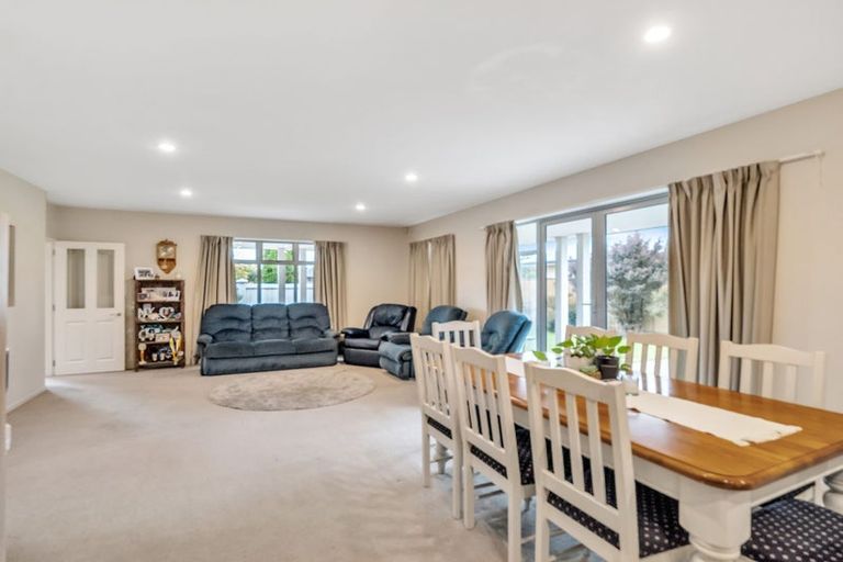 Photo of property in 7 Melville Crescent, Rolleston, 7614