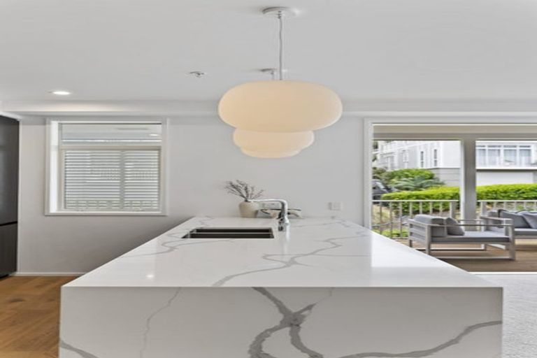 Photo of property in 121 Hibiscus Drive, Orewa, 0931