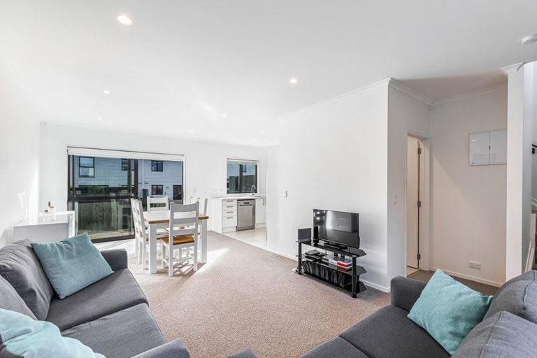 Photo of property in 7/36 Brigham Creek Road, Whenuapai, Auckland, 0618