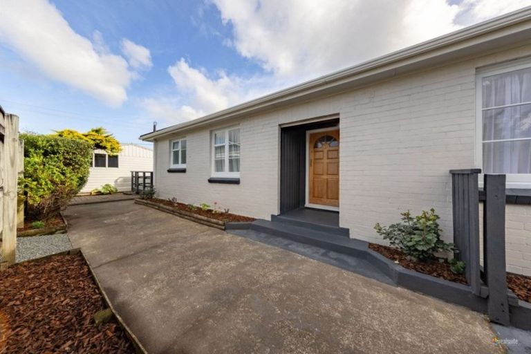 Photo of property in 10 Merton Street, Trentham, Upper Hutt, 5018