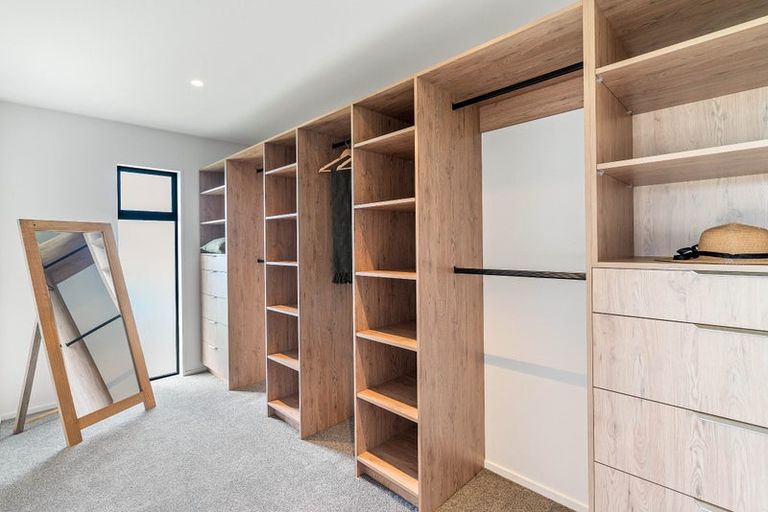 Photo of property in 19 Frank Ernest Crescent, Prebbleton, 7676